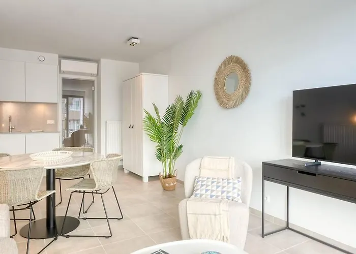 Apartment 4-person By With Parking