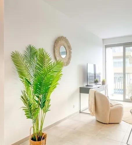 Apartment 4-person By With Parking Ostend